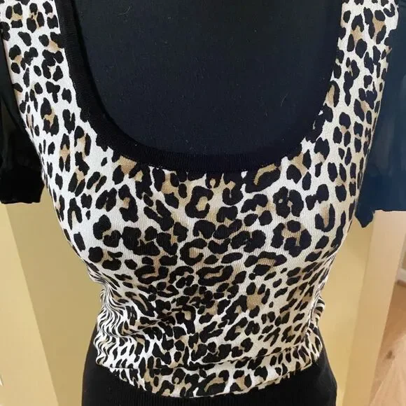 - White House Black Market black and leopard blouse in size XS - Picture 2 of 8
